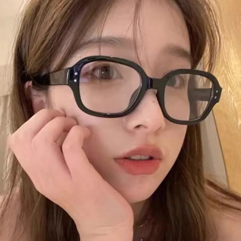 Retro Square Frame Eyeglass for Women Red Computer Reading Glasses Clear Blue Light Blocking Eyewears Vintage Decorative Goggles