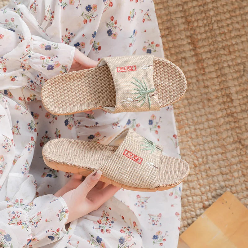 New Linen Slippers For Women Summer Indoor Home Non-Slip Home Home Embroidered Sandals Summer