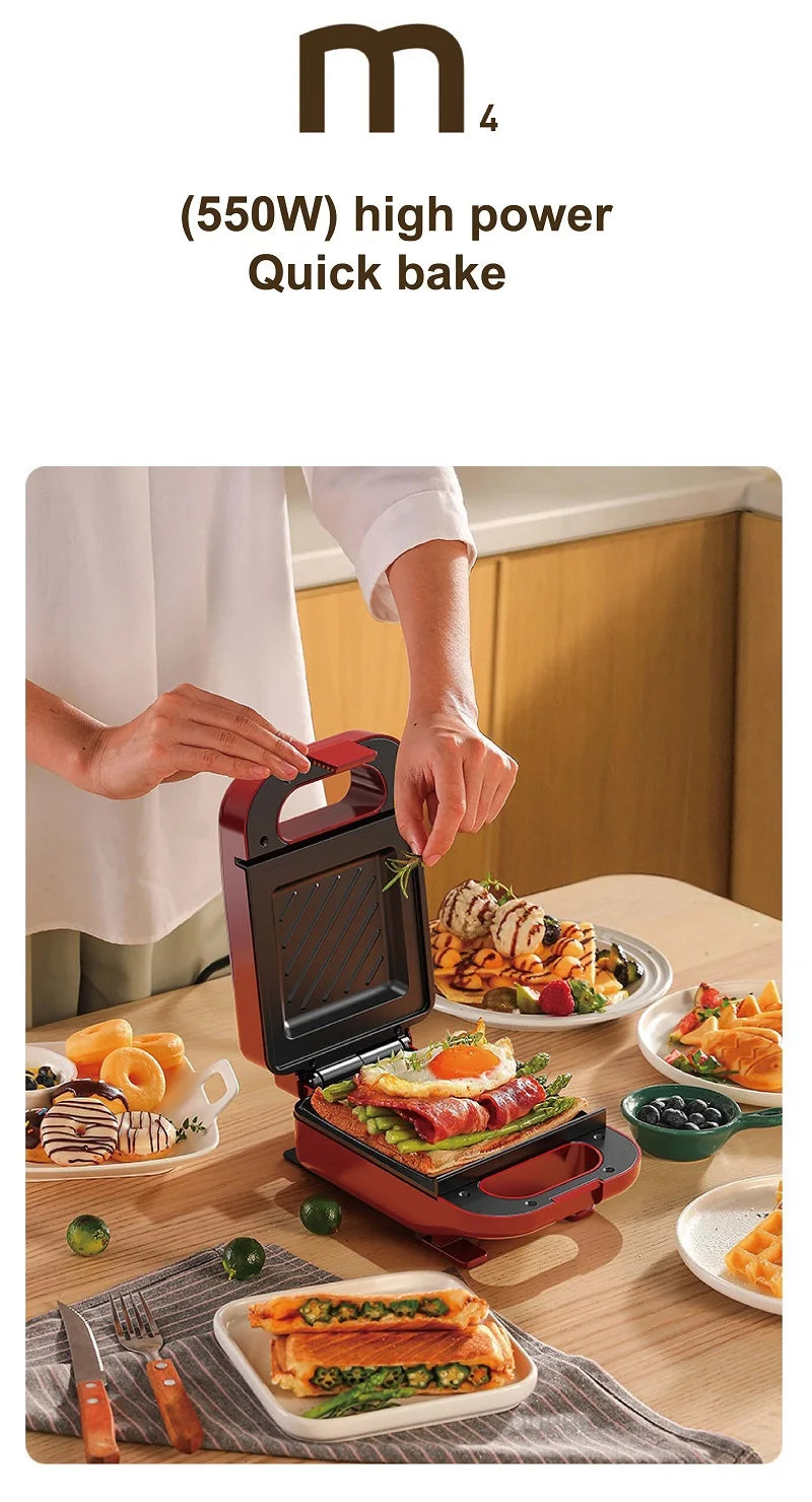 550W Sandwich Machine Fast Breakfast Machine Home Hot-pressed Toasted Non-stick Bread Mini Panini Machine Multi-function Toaster