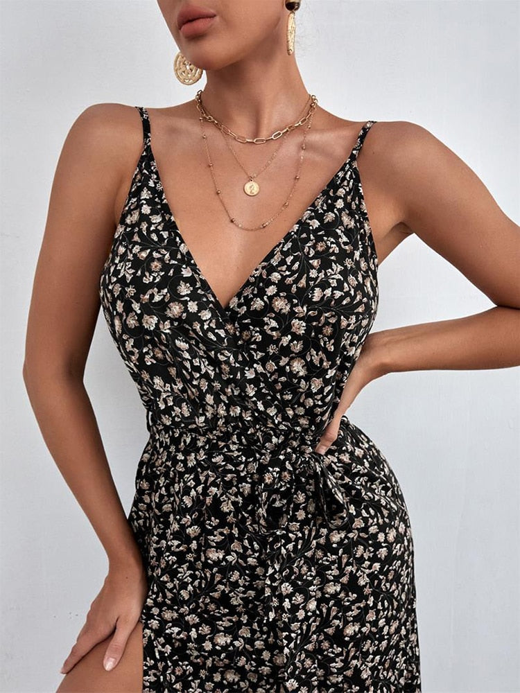 ฤดูร้อนพิมพ์ดอกไม้ชุดยาวผู้หญิงเซ็กซี่ Backless ผ้าพันแผล Slit Beach Sundresses Casual Elegant สีดำ V คอชุดแขนกุด