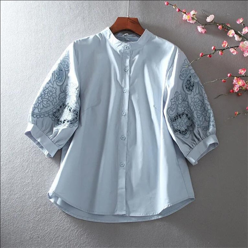 Pure Cotton Embroidery Blouses For Women Shirt Half Sleeve Hollow Female Shirt Stand-up Collar Lantern Sleeve Blous Woman Shirt